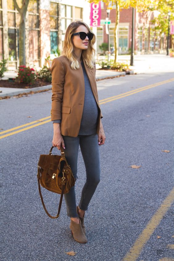 formal look fashion for pregnancy