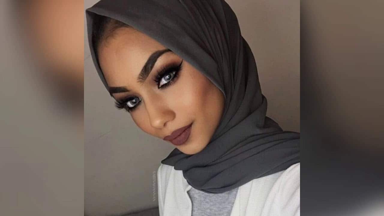beautiful brown girl with a hijab