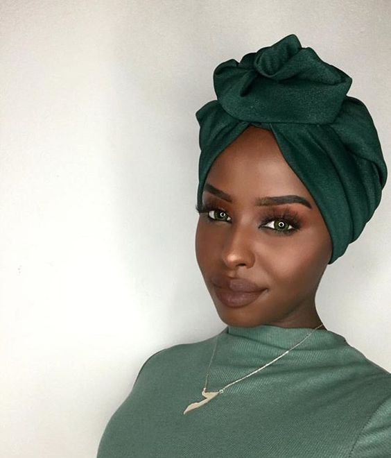 Ideas for hijab colors for dark skin